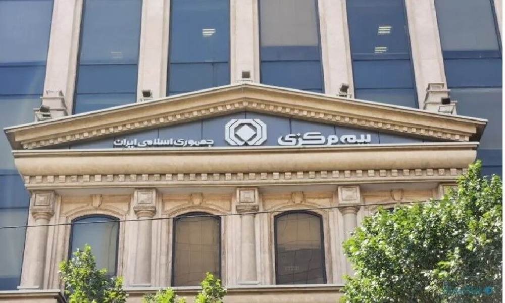رشد ۳.۵ درصدی حق بیمه تولیدی در دولت چهاردهم
