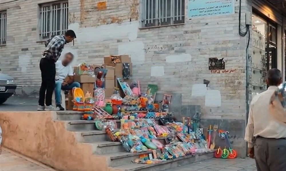 رشد افسارگسیخته دست‌فروشی؛ زنگ خطر ناکارآمدی نظام معیشتی