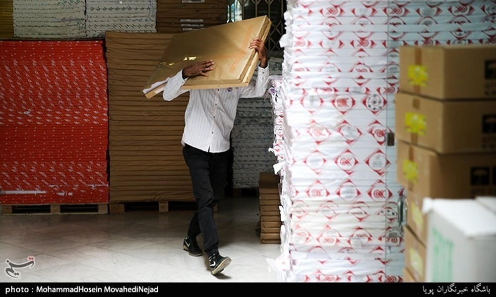 موج‌سواری دلالان در بازار کاغذ